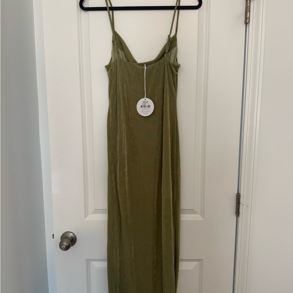 NWT Petal & Pup Sage Green Midi Dress - Picture 4 of 6